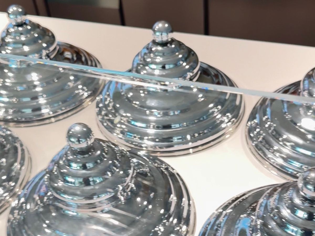 pozzetto refrigerato per carapine nel banco gelato